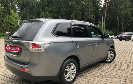 Mitsubishi Outlander III рестайлинг 3, 2012 год, 1 430 000 рублей, 32 фотография