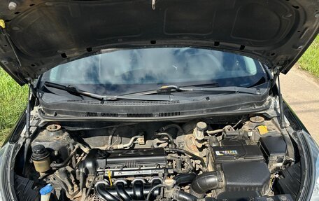 Hyundai Solaris II рестайлинг, 2011 год, 600 000 рублей, 10 фотография