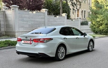Toyota Camry, 2020 год, 2 940 000 рублей, 2 фотография