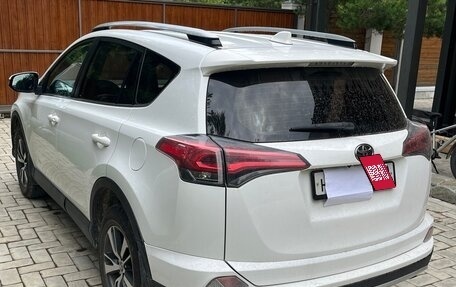 Toyota RAV4, 2016 год, 2 790 000 рублей, 3 фотография