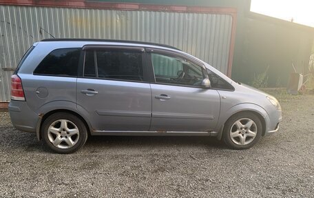 Opel Zafira B, 2006 год, 350 000 рублей, 3 фотография