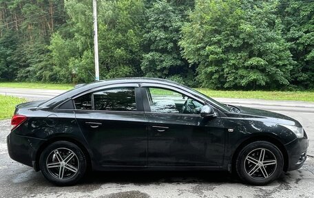 Chevrolet Cruze II, 2011 год, 900 000 рублей, 6 фотография