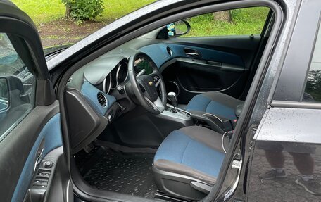 Chevrolet Cruze II, 2011 год, 900 000 рублей, 8 фотография