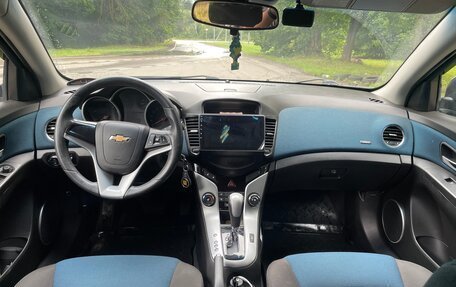 Chevrolet Cruze II, 2011 год, 900 000 рублей, 12 фотография