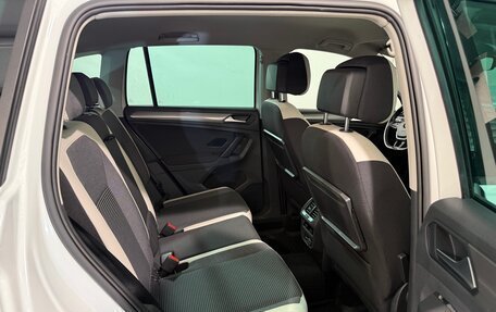 Volkswagen Tiguan II, 2019 год, 2 249 800 рублей, 4 фотография