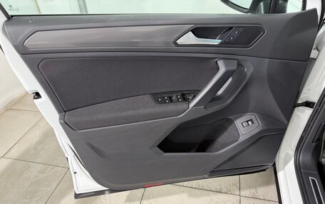 Volkswagen Tiguan II, 2019 год, 2 249 800 рублей, 7 фотография