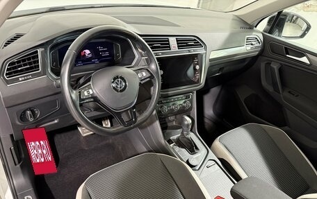 Volkswagen Tiguan II, 2019 год, 2 249 800 рублей, 8 фотография