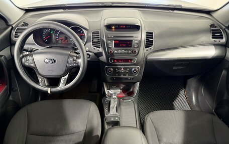 KIA Sorento II рестайлинг, 2015 год, 1 549 800 рублей, 9 фотография