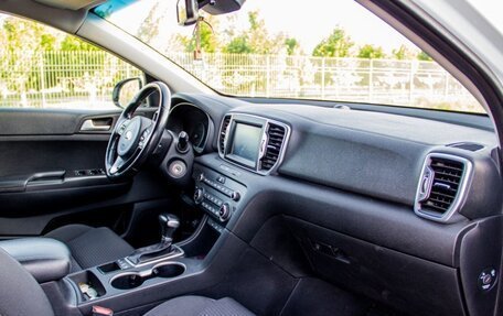 KIA Sportage IV рестайлинг, 2017 год, 1 890 000 рублей, 14 фотография