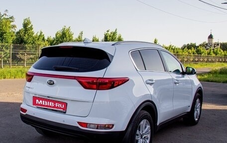KIA Sportage IV рестайлинг, 2017 год, 1 890 000 рублей, 11 фотография