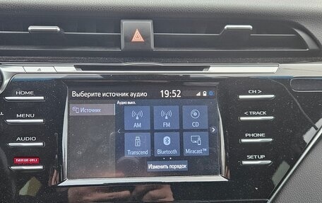 Toyota Camry, 2019 год, 2 550 000 рублей, 2 фотография