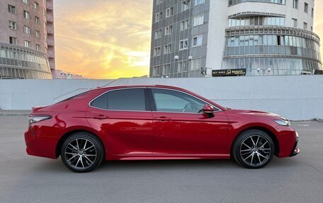 Toyota Camry, 2022 год, 2 800 000 рублей, 8 фотография