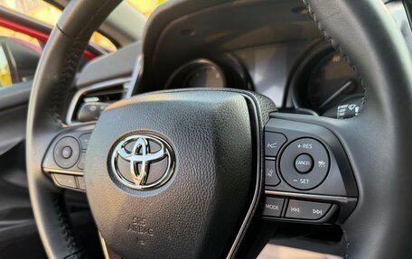 Toyota Camry, 2022 год, 2 800 000 рублей, 13 фотография