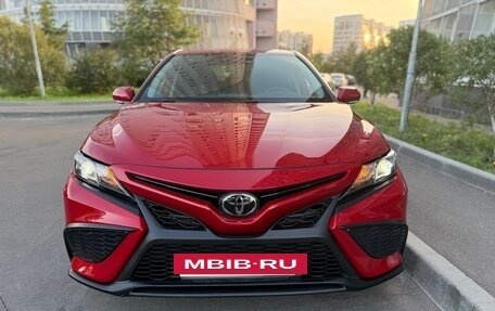 Toyota Camry, 2022 год, 2 800 000 рублей, 2 фотография