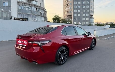 Toyota Camry, 2022 год, 2 800 000 рублей, 4 фотография