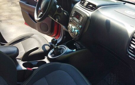 KIA Soul II рестайлинг, 2014 год, 875 000 рублей, 10 фотография