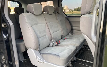 Hyundai H-1 II рестайлинг, 2013 год, 1 580 000 рублей, 9 фотография