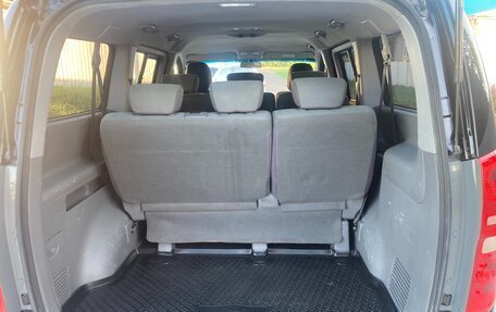 Hyundai H-1 II рестайлинг, 2013 год, 1 580 000 рублей, 10 фотография