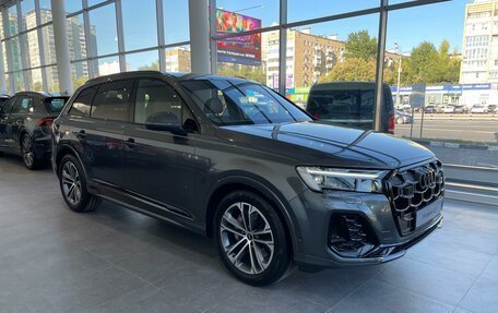 Audi Q7, 2025 год, 14 300 000 рублей, 2 фотография