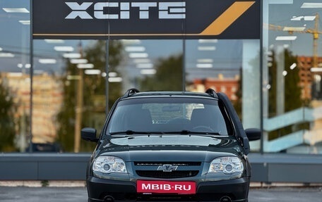 Chevrolet Niva I рестайлинг, 2018 год, 799 000 рублей, 2 фотография