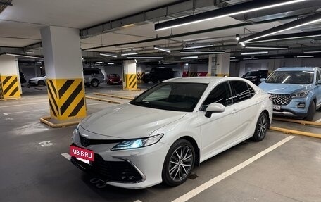 Toyota Camry, 2021 год, 3 500 000 рублей, 3 фотография