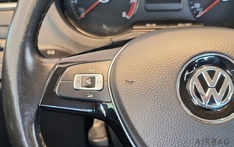 Volkswagen Polo VI (EU Market), 2017 год, 1 099 000 рублей, 21 фотография