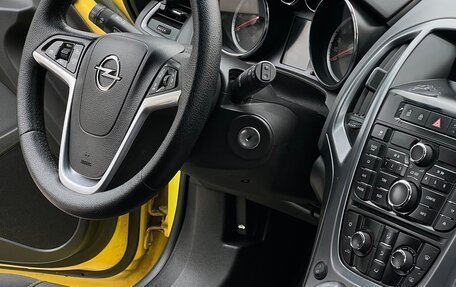 Opel Astra J, 2012 год, 900 000 рублей, 10 фотография