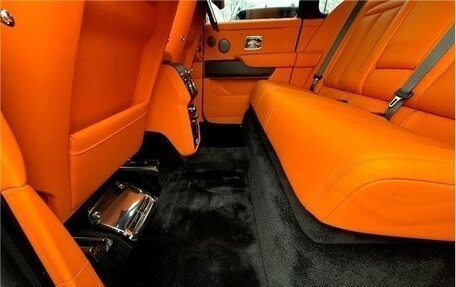 Rolls-Royce Cullinan, 2025 год, 49 700 000 рублей, 21 фотография