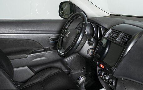 Mitsubishi ASX I рестайлинг, 2013 год, 800 000 рублей, 4 фотография