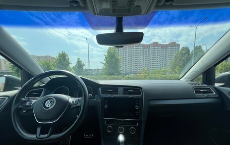 Volkswagen Golf VII, 2019 год, 1 750 000 рублей, 11 фотография