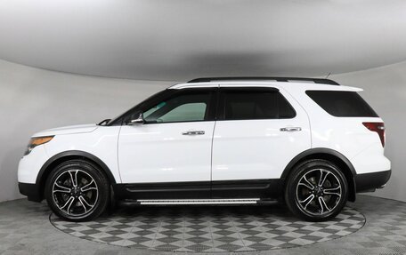 Ford Explorer VI, 2014 год, 1 977 000 рублей, 8 фотография