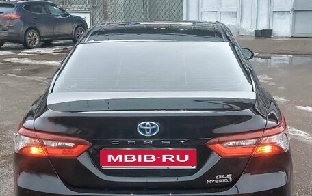 Toyota Camry, 2022 год, 2 750 000 рублей, 2 фотография