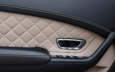 Bentley Continental GT II рестайлинг, 2016 год, 6 900 000 рублей, 14 фотография