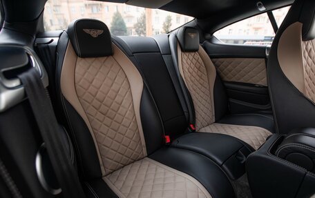 Bentley Continental GT II рестайлинг, 2016 год, 6 900 000 рублей, 16 фотография