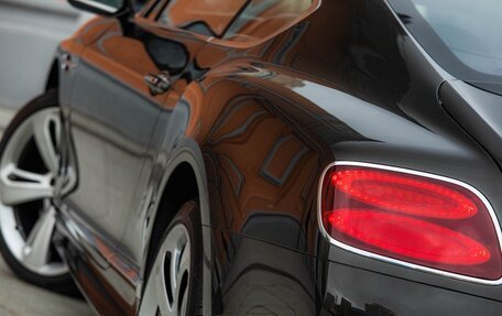 Bentley Continental GT II рестайлинг, 2016 год, 6 900 000 рублей, 31 фотография