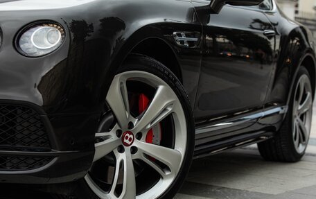 Bentley Continental GT II рестайлинг, 2016 год, 6 900 000 рублей, 27 фотография