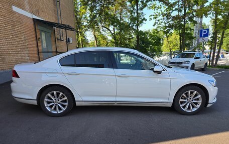 Volkswagen Passat B8 рестайлинг, 2016 год, 1 560 000 рублей, 6 фотография
