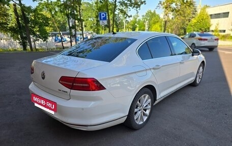 Volkswagen Passat B8 рестайлинг, 2016 год, 1 560 000 рублей, 5 фотография