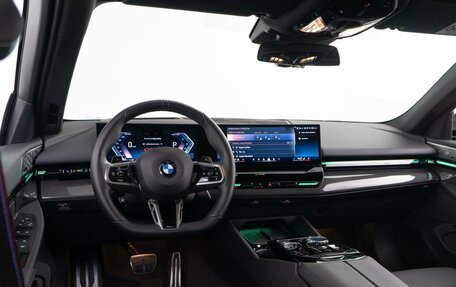 BMW 5 серия, 2024 год, 7 950 000 рублей, 6 фотография