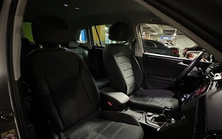 Volkswagen Tiguan II, 2021 год, 3 850 000 рублей, 13 фотография