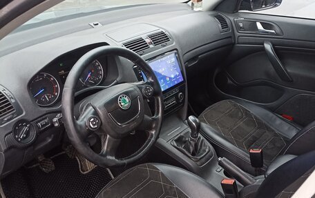 Skoda Octavia, 2011 год, 650 000 рублей, 5 фотография