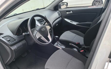 Hyundai Solaris II рестайлинг, 2013 год, 1 020 000 рублей, 15 фотография