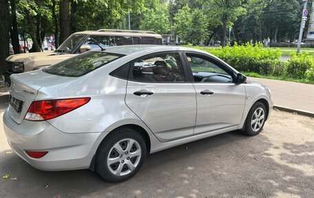 Hyundai Solaris II рестайлинг, 2013 год, 1 020 000 рублей, 5 фотография