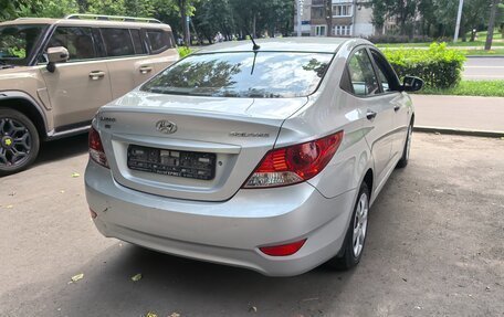 Hyundai Solaris II рестайлинг, 2013 год, 1 020 000 рублей, 7 фотография