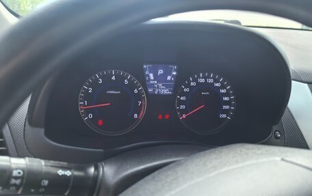 Hyundai Solaris II рестайлинг, 2013 год, 1 020 000 рублей, 18 фотография