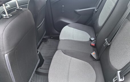 Hyundai Solaris II рестайлинг, 2013 год, 1 020 000 рублей, 29 фотография