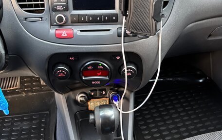 KIA Rio II, 2010 год, 635 000 рублей, 17 фотография