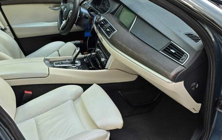 BMW 5 серия, 2013 год, 2 200 000 рублей, 17 фотография