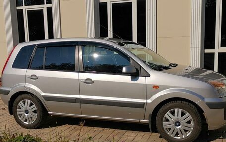 Ford Fusion I, 2007 год, 650 000 рублей, 2 фотография