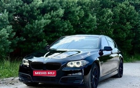 BMW 5 серия, 2013 год, 1 900 000 рублей, 6 фотография